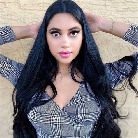 jayline ojeda|From Model to Music Videos: Jailyne Ojedas Journey at 16